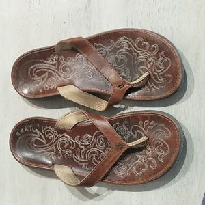 Olukai Paniolo Leather flip flops